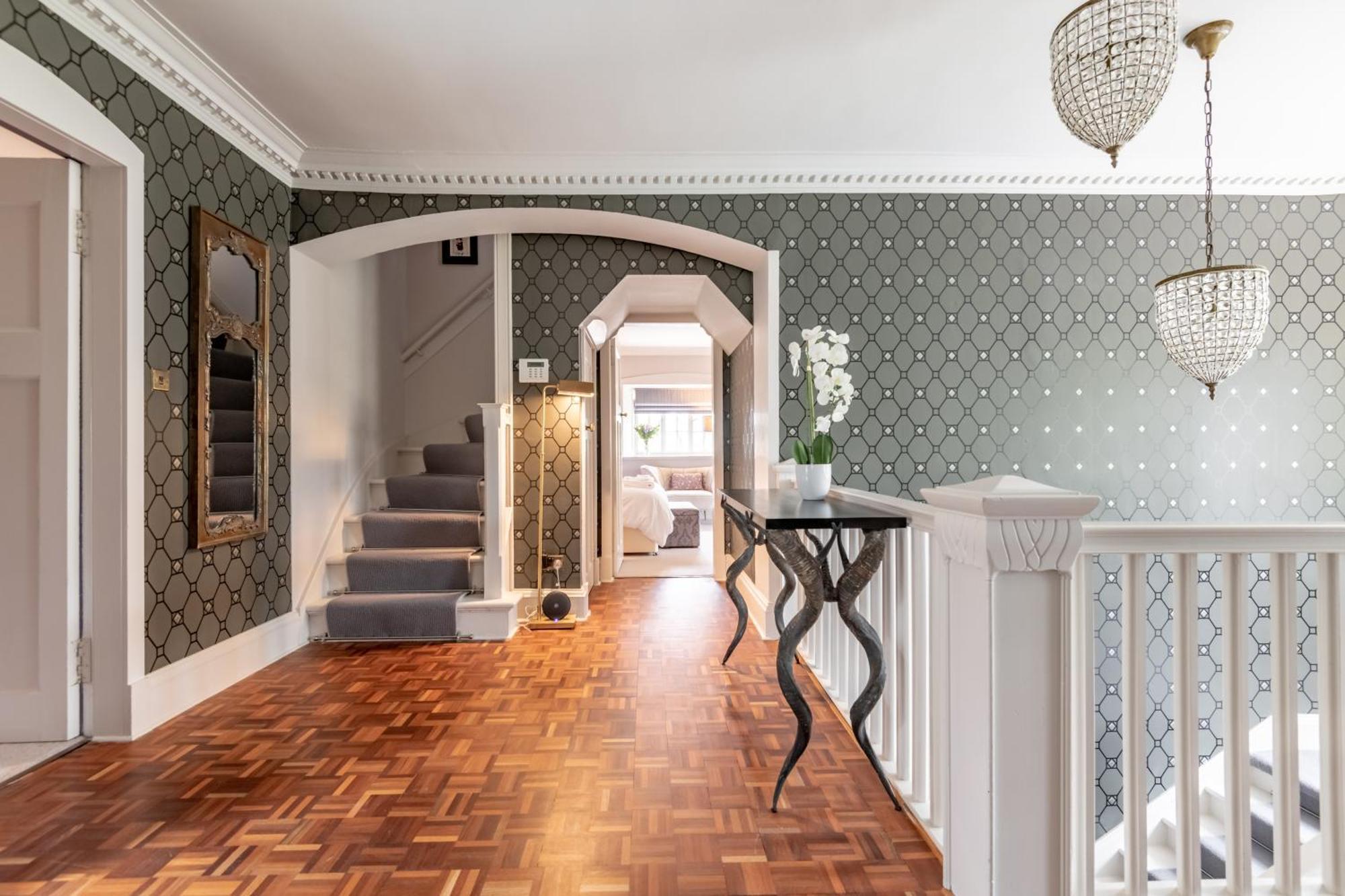 Unique Arts & Crafts Home In Огтерардер Екстер'єр фото
